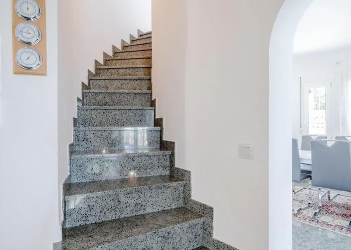 Rosa By Interhome Villa *