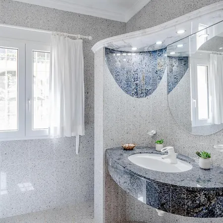 Villa Rosa By Interhome Dénia