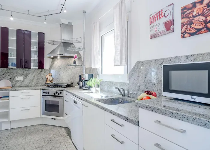 Rosa By Interhome Villa *